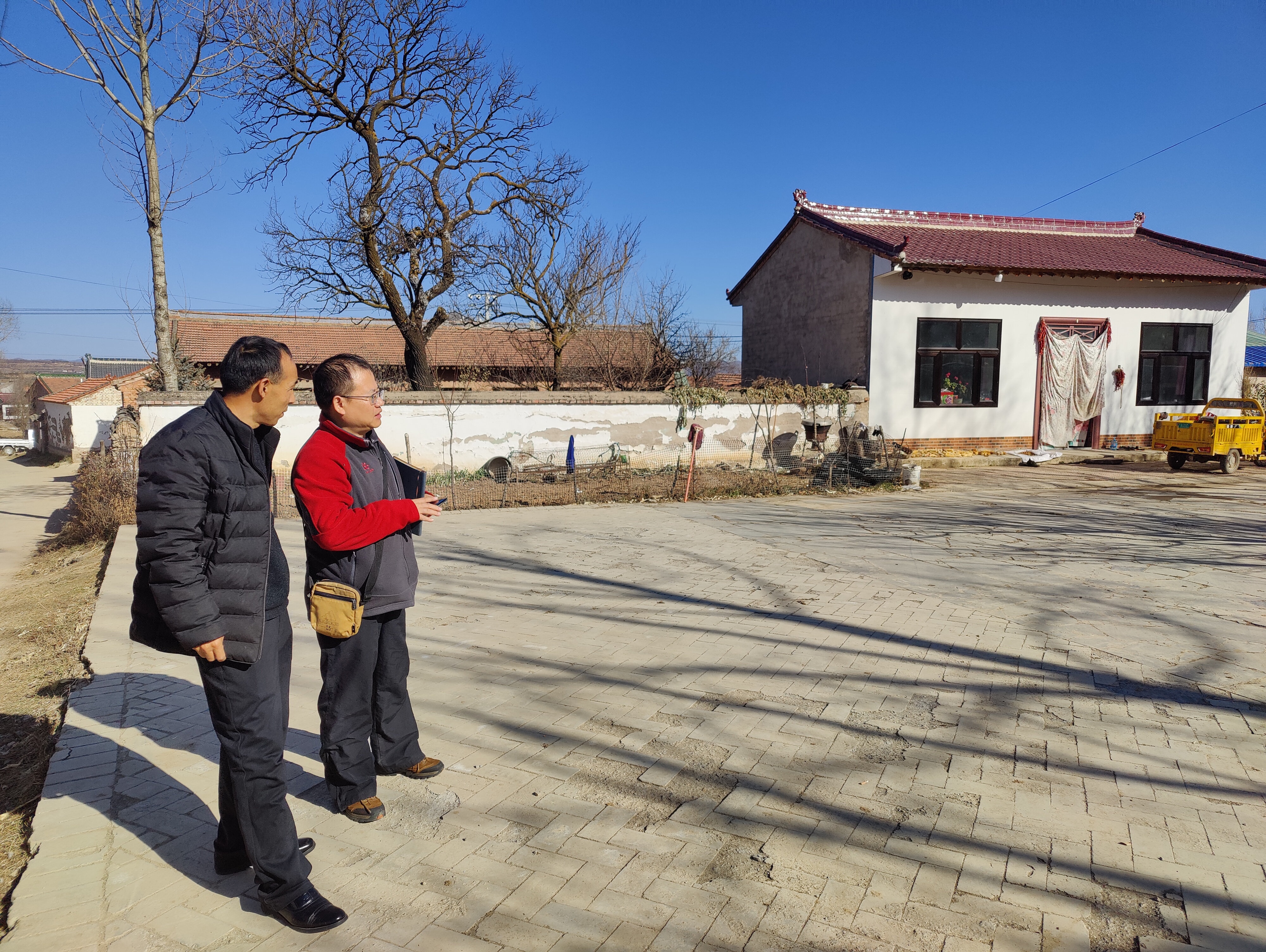 2021年11月23日涇河源鎮(zhèn)冶家村村莊規(guī)劃調(diào)研2.jpg